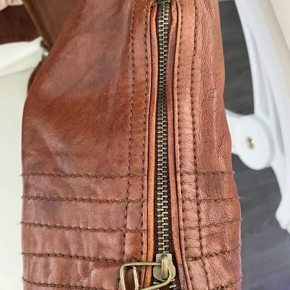 VINTAGE O'2nd Leather Jacket in Size S - Picture 4 of 5